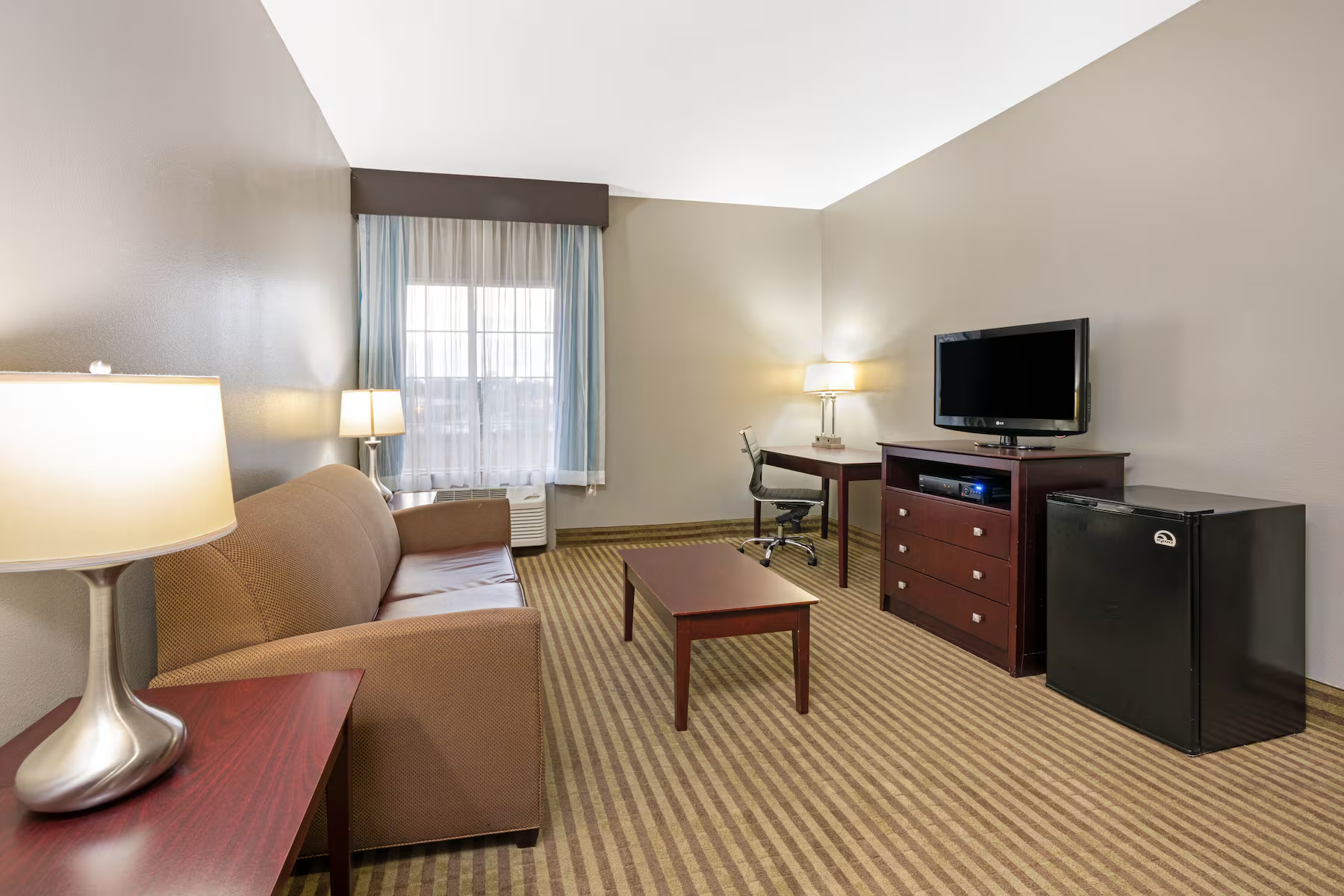 Spacious Guest Room Spacious Guest Room